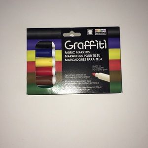 Permanent color markers